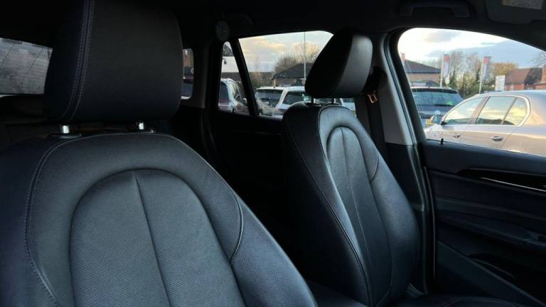 2019 BMW X1 1.5 18i GPF xLine SUV 5dr Petrol Manual sDrive Euro 6 (s/s) (140 ps) ESTATE Petrol Ma...