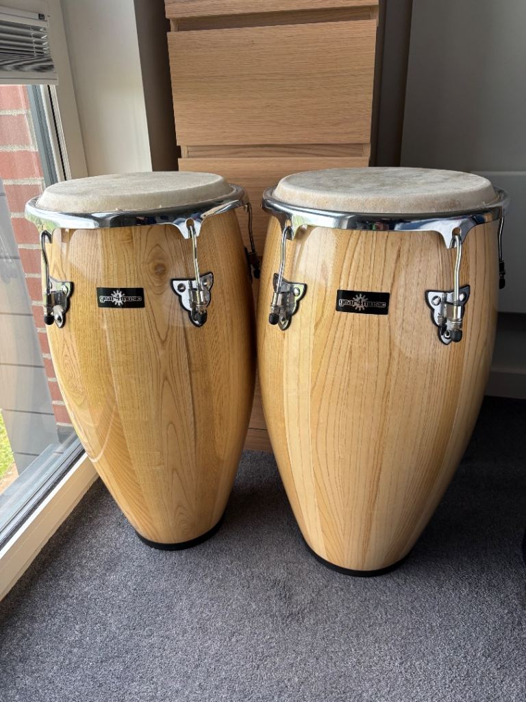 2 Conga Drums 11.75” + 12.5” diameter, height 28” Set (No Stands) by Gear4music – Great Condition