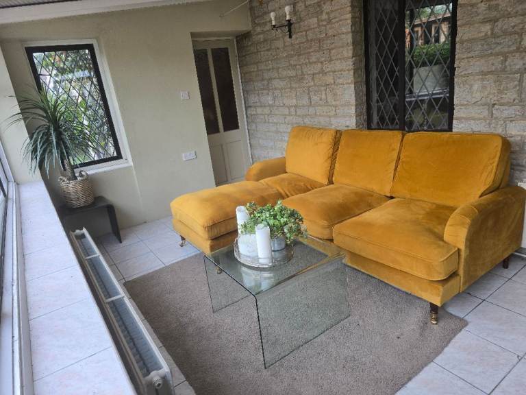 Beautiful Ochre Mustard Yellow Velvet Corner Sofa with Chaise Lounge – Good Condition