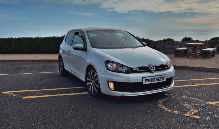 Volkswagen, GOLF, Hatchback, 2010, Manual, 1968 (cc), 3 doors