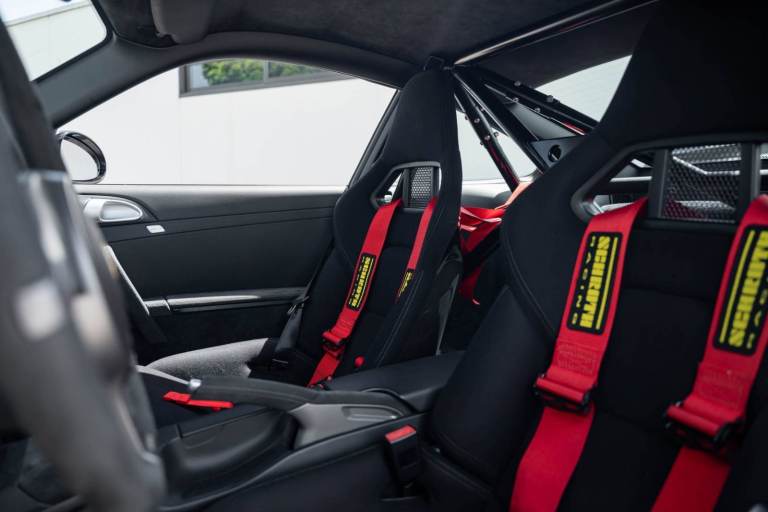 Porsche 997.2 GT3 Clubsport Scroth 6 Point Harnesses