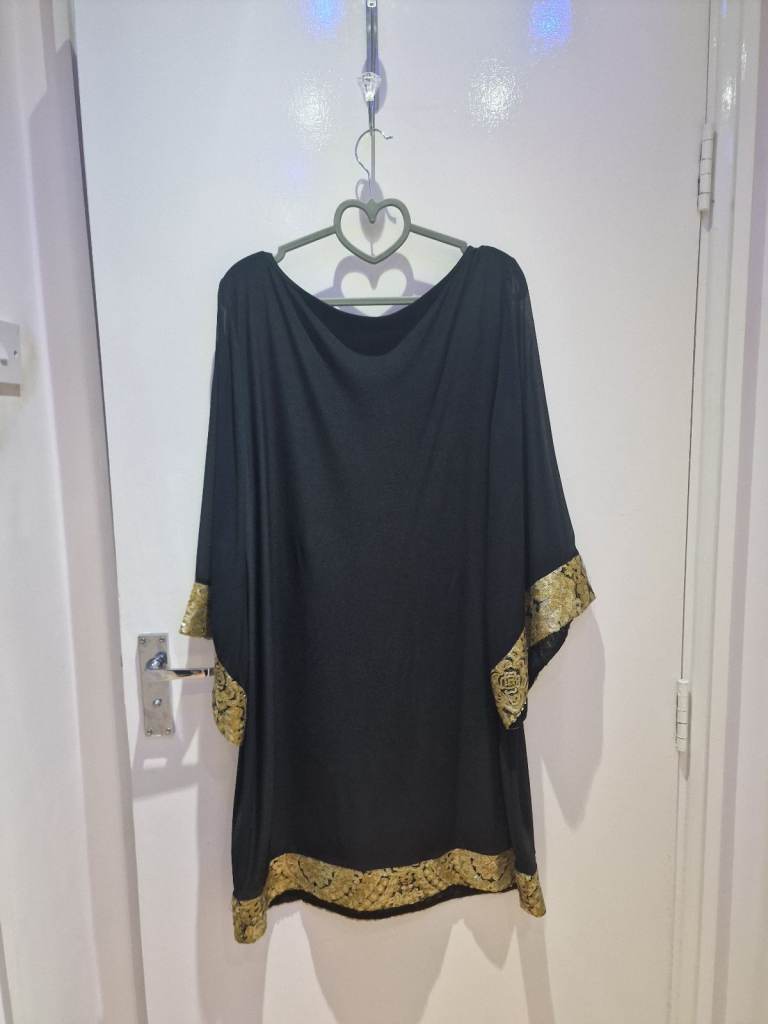 Clearance of Women's Evening Wear