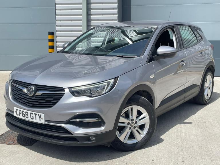 2019 Vauxhall Grandland X 1.2 Turbo SE 5dr HATCHBACK Petrol Manual