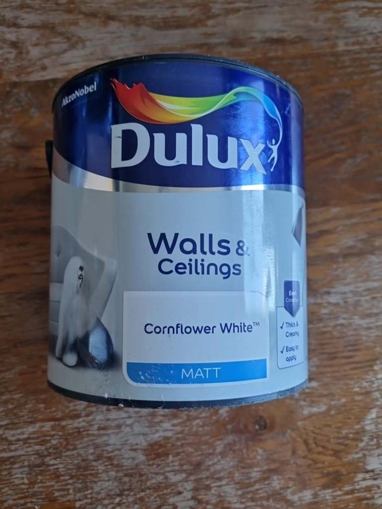 Dulux Walls & Ceilings Cornflower White Matt Paint – As Good As New