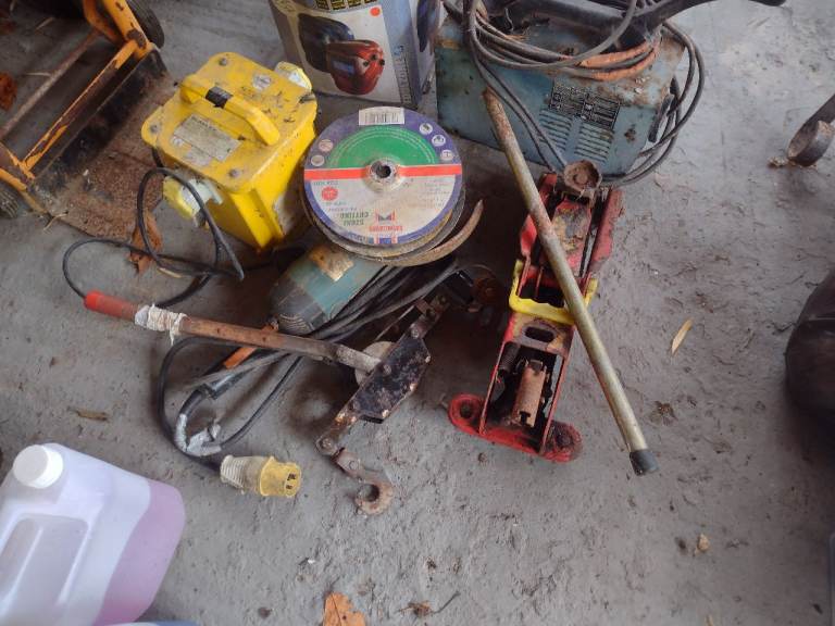 angle grinder