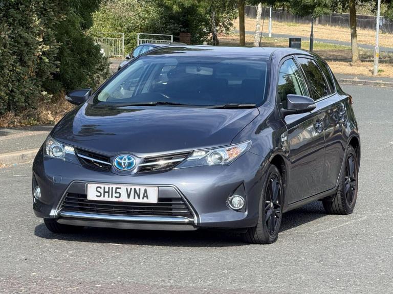 2015 Toyota Auris 1.8 VVT-h Icon Plus Hatchback 5dr Petrol Hybrid CVT Euro 5 (s/s) (136 ps) HATCH...