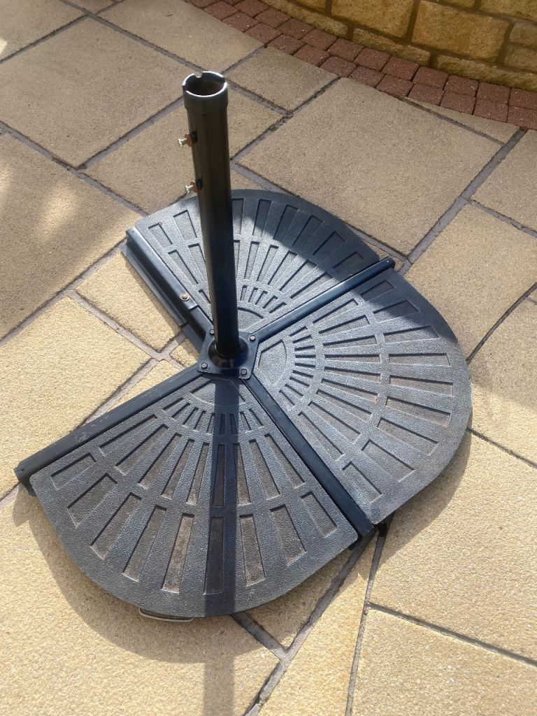 Parasol base and 3 weights