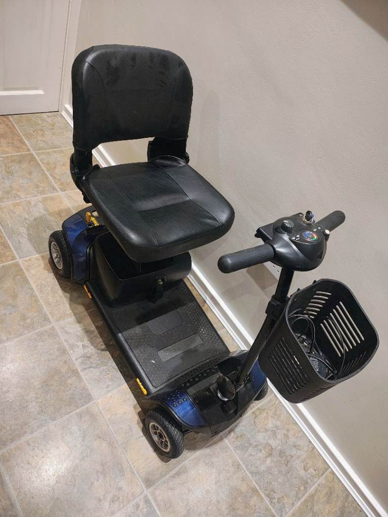 Gogo elite mobility scooter needs batteries 