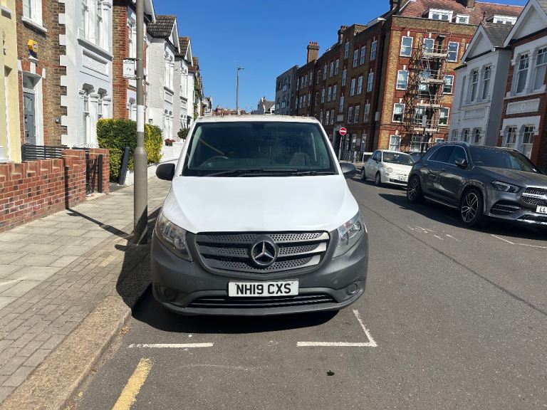 Mercedes-Benz, VITO, Panel Van, 2019, Manual, 1598 (cc)