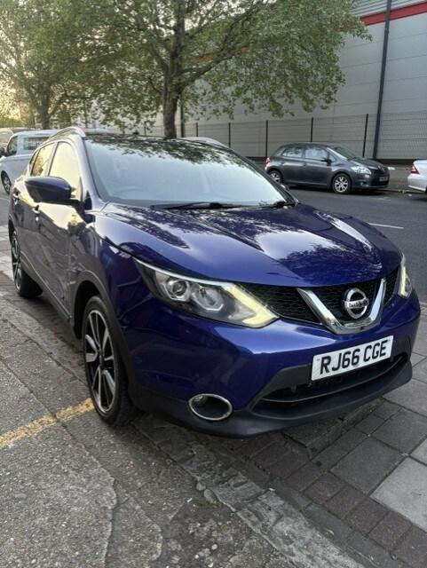 2016 Nissan Qashqai 1.2 DIG-T Acenta SUV 5dr Petrol XTRON 2WD Euro 6 (s/s) (115