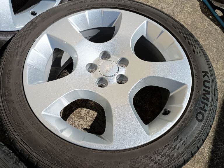 AS NEW 18" ALLOYS 5x108 WHEELS FORD JAGUAR VOLVO MODELS
