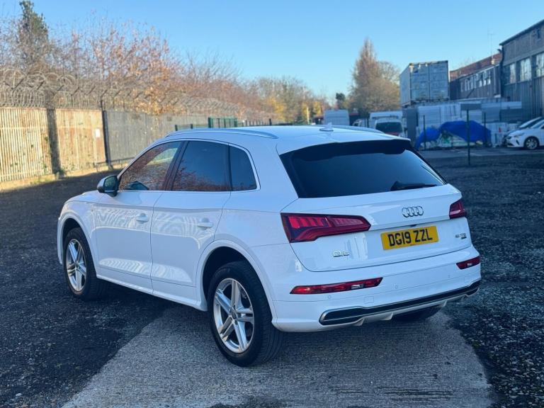 2019 Audi Q5 45 TFSI Quattro S Line 5dr S Tronic ESTATE PETROL Automatic