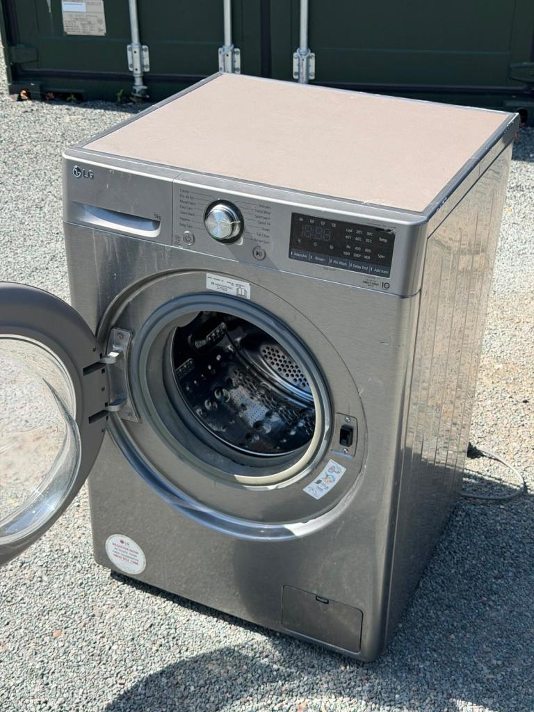 LG Direct Drive Washing Machine - Silver/Grey, Good Condition- can deliver locally 