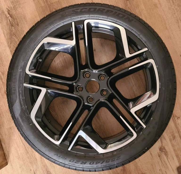 Volkswagen York style wheel + tyre