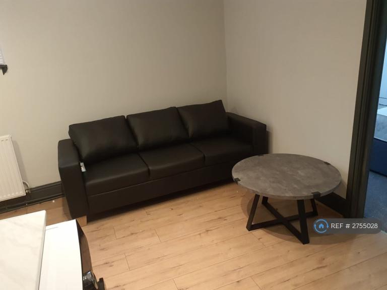 1 bedroom in Hardy Street, Warrington, WA2 (#2755028)