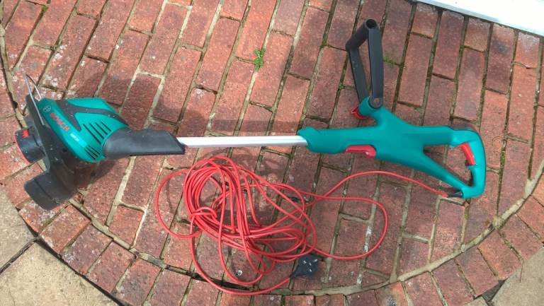 BOSCH Electric Garden Trimmer  Model ART 27  