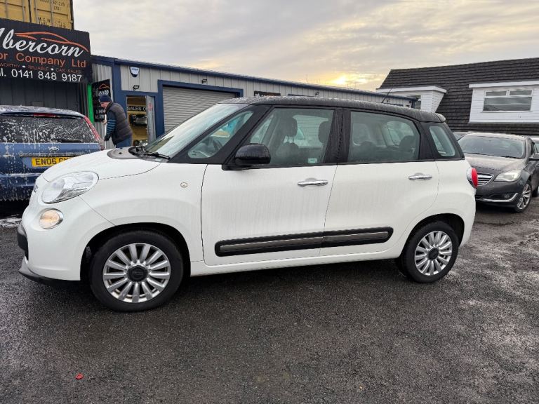 2013(63) Fiat 500L MPV 1.4 Petrol 95,000 Miles MOT'd 25/3/26 , White with black Roof A