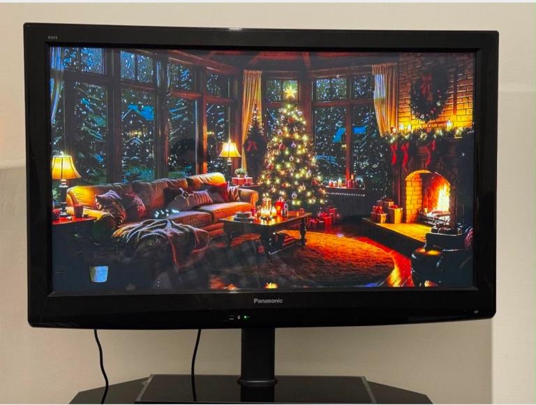 Panasonic TX-P42X20B Plasma TV with Stand – Good Condition