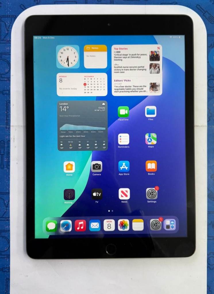 iPad 7th Generation 10.2" 32GB WiFi – Black Space Grey