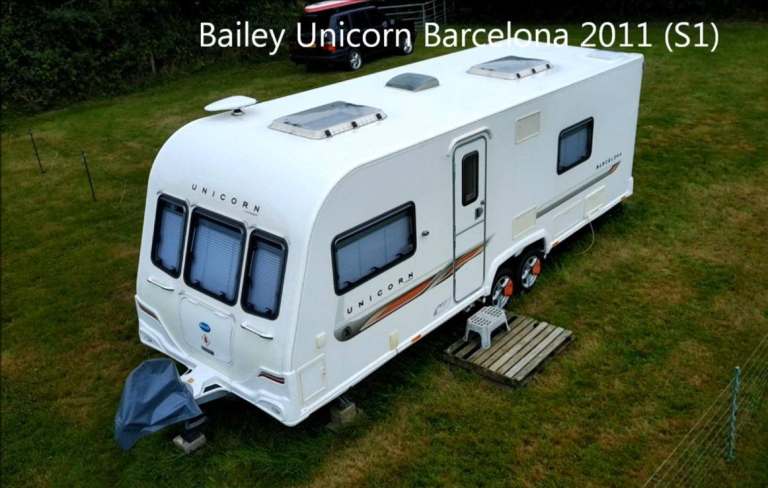 BAILEY UNICORN BARCELONA 4 berth twin axle alde central heating fixed bed
