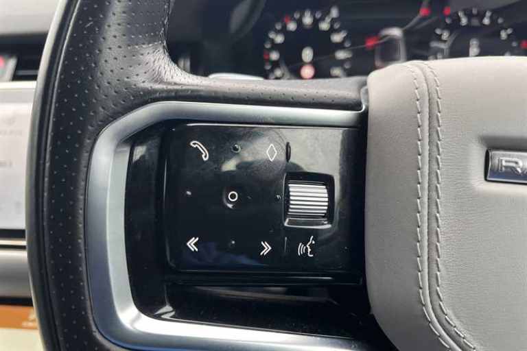 2021 Land Rover Range Rover Evoque 2.0 P250 R-DYNAMIC HSE 5DR AUTO 4x4 Petrol Automatic