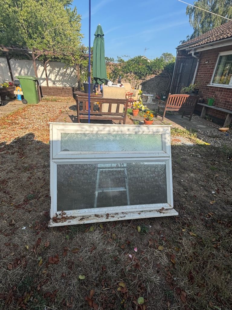 Free White UPVC Double Glazed Window Unit – Good Condition