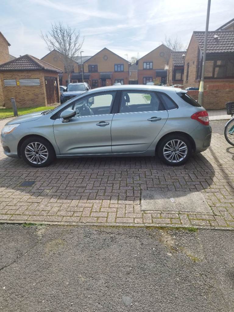 Citroen, C4, Hatchback, 2013, Manual, 1560 (cc), 5 doors