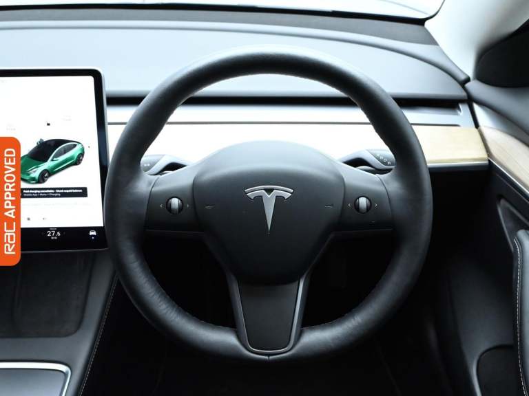 2021 Tesla Model 3 Standard Range Plus Saloon 4dr Electric Auto RWD (241 bhp) Saloon ELECTRIC Aut...