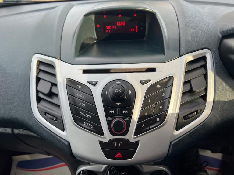 2012 Ford Fiesta 1.25 Edge 5dr [82] HATCHBACK Petrol Manual