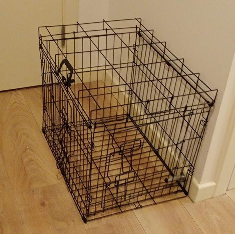 Medium Sized Dog Cage Brand New Never Used