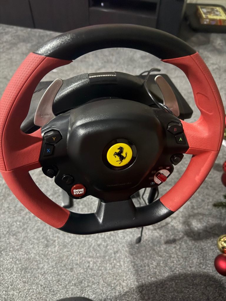 Thrustmaster 458 Ferrari Racing stand
