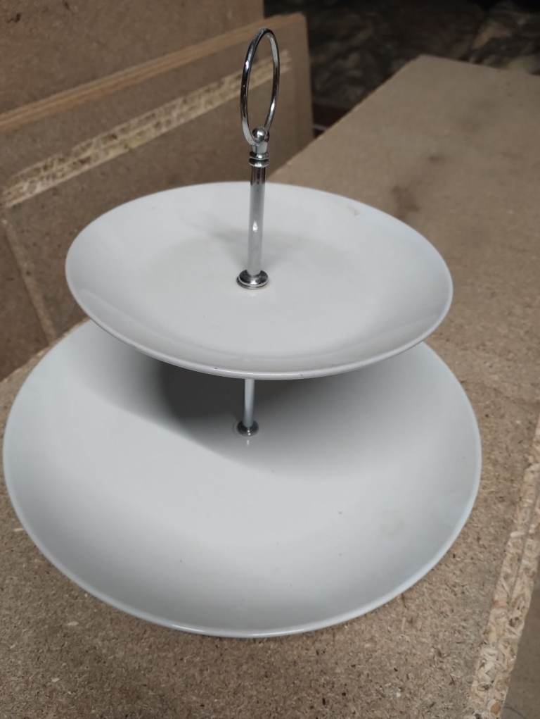 Cake stand 
