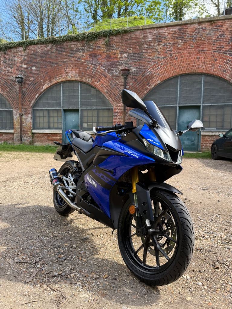Yamaha yzf R125 