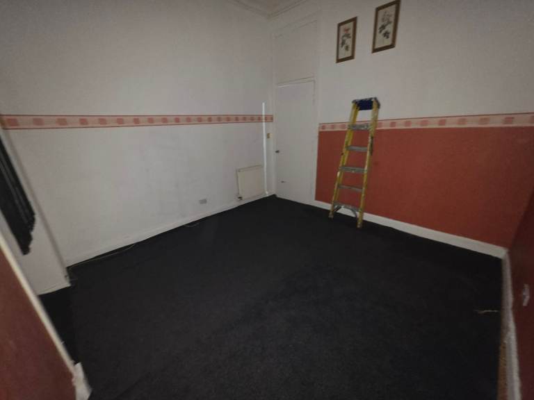 3 Bedroom Flat to Rent Langside Road, Glasgow £1,200 PCM