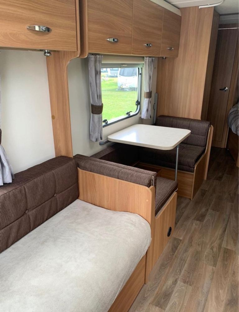 Caravan Swift sprite Quattro 2014 £9500 