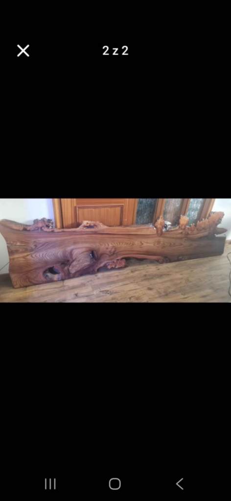 Live edge Cherry tree slab (already lacquered and ready to put on)