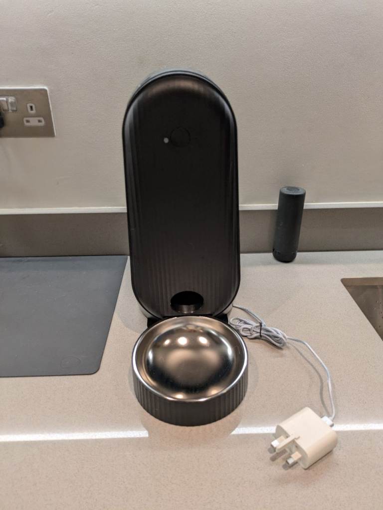 Fukumaru Automatic Cat Feeder – Black