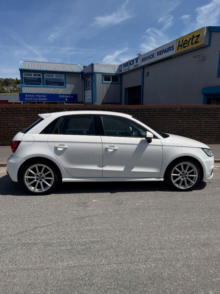 Audi, A1, Hatchback, 2018, Semi-Auto, 1395 (cc), 5 doors