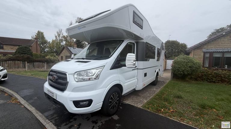 Sun Living A70DK, 6 berth, 6 belts 3500kg, motorhome for sale