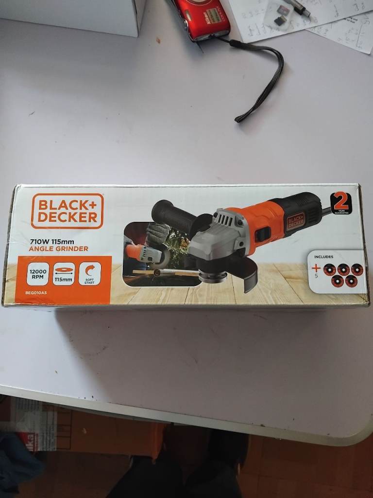Black & Decker Angle Grinder