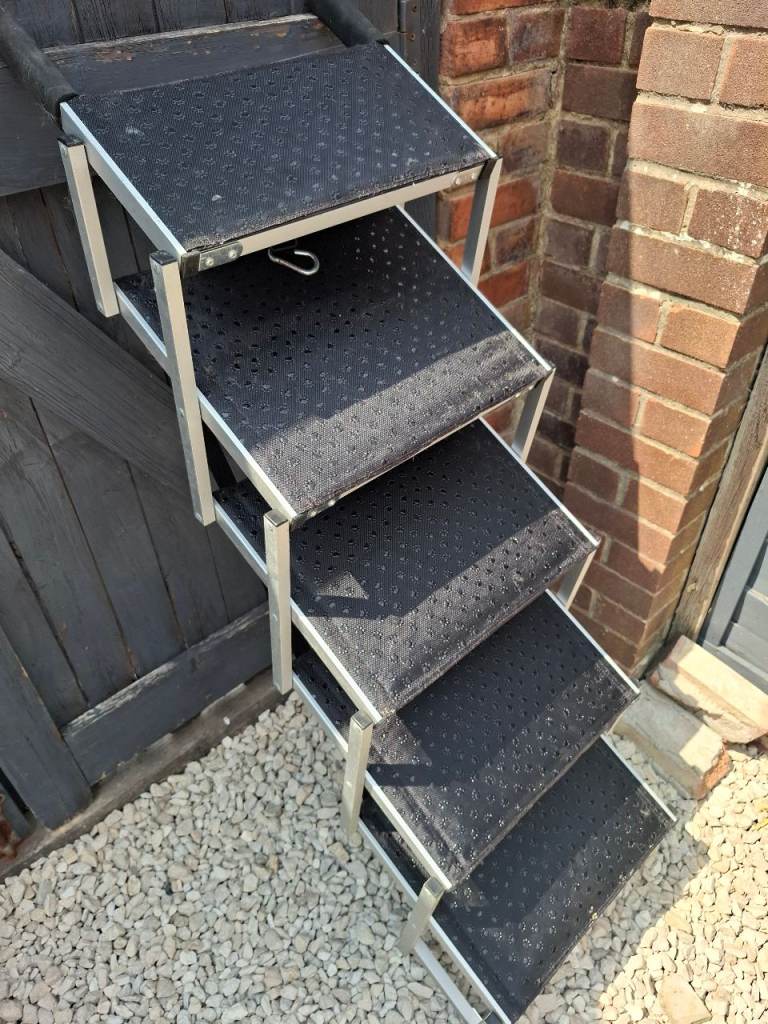 Dog steps