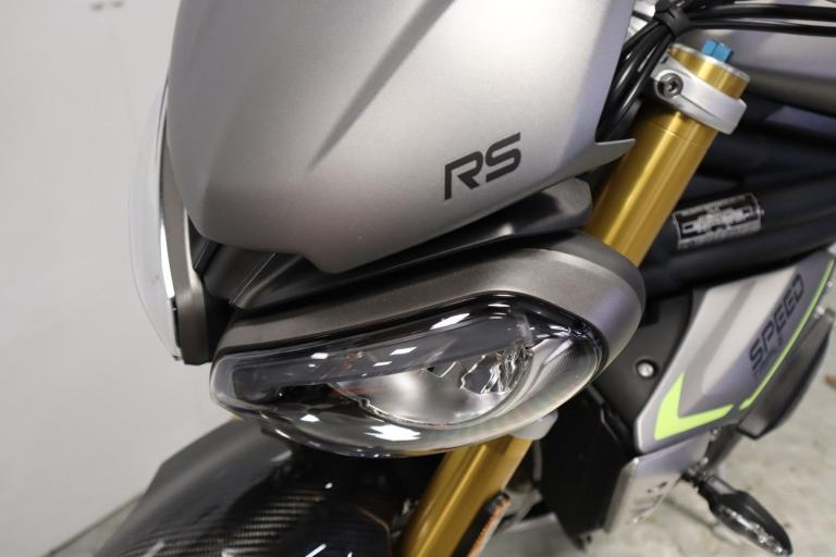 2021 Triumph Speed Triple 1200 RS