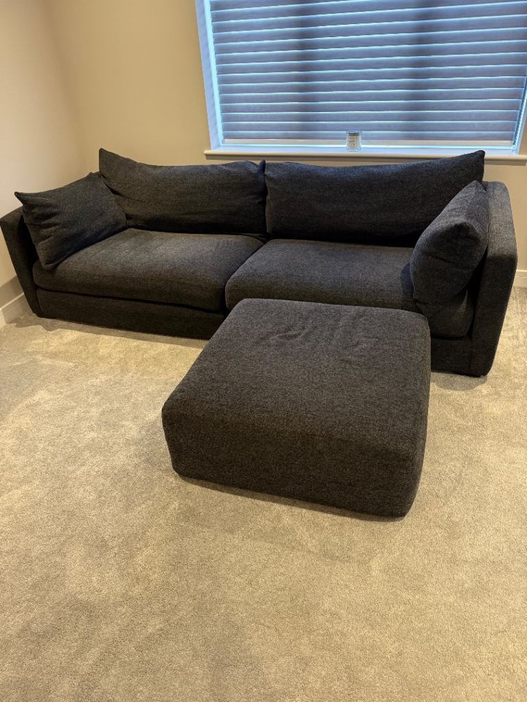 Santa Fe XL Charcoal Fabric 4 Seater Sofa with Footstool, excellent condition, like new