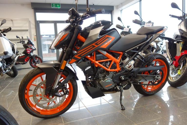 KTM 125 Duke (22 MY)