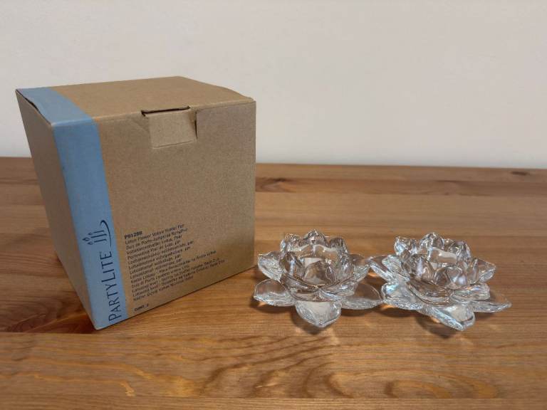CANDLE HOLDER - PAIR OF LOTUS PARTYLITE LOTUS FLOWER VOTIVE HOLDERS
