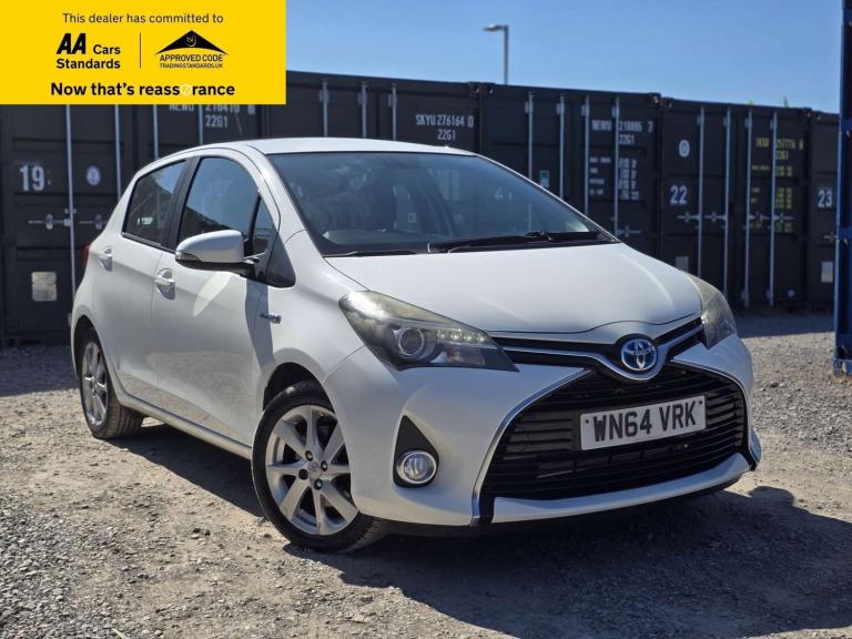 2014 Toyota Yaris 1.5 VVT-h Excel Hatchback 5dr Petrol Hybrid E-CVT Euro 6 (15in Alloy) (101  Hat...