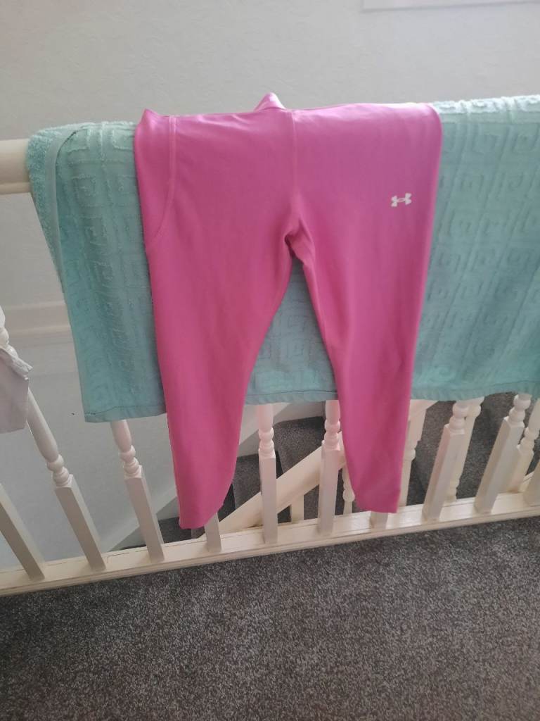 Ladies under armour leggings size m