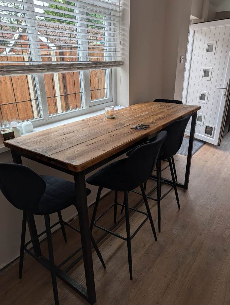 Breakfast bar table 