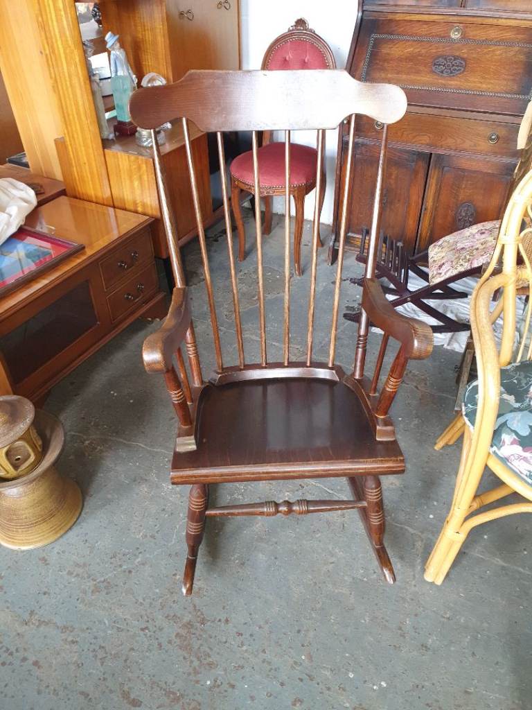 Rocking chair