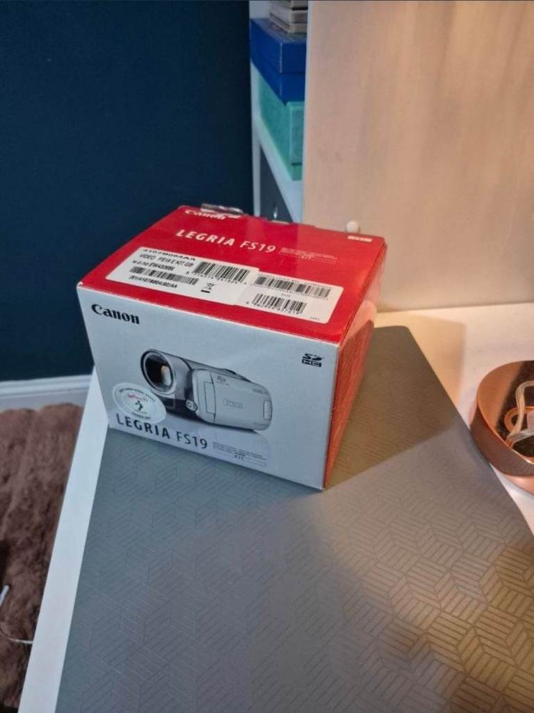 image for Canon Legria comcorder 